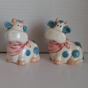 Vintage Cow Salt and Pepper Shakers Blue Spots
